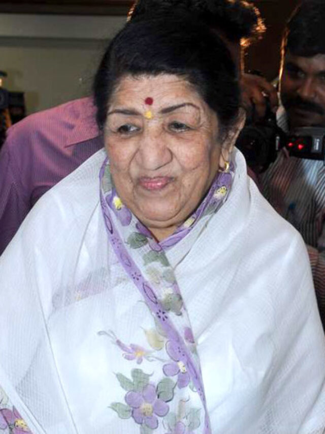 চিকিৎসায় ভালই সাড়া দিচ্ছেন লতা মঙ্গেশকর